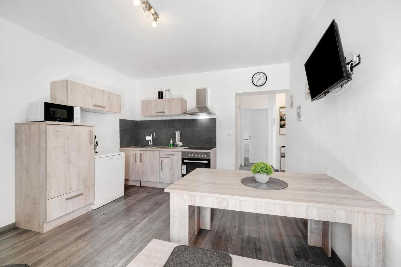 Haus Tanja Apartment 2 ปาร์ชีเนส ภายนอก รูปภาพ